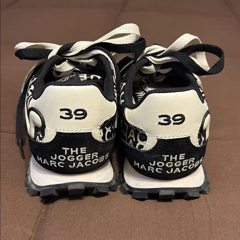 Marc Jacobs Black and White Sneakers with Decorative Accents - Picture 3 of 8